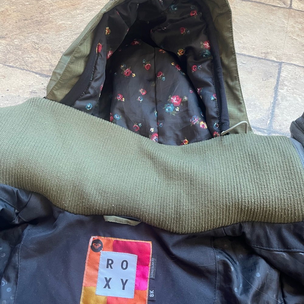 Roxy Snow Jacket - image 1